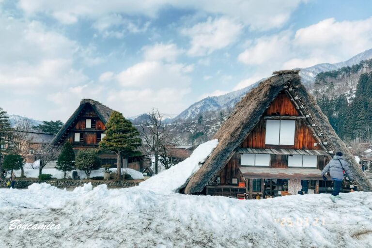 白川鄉合掌村合掌屋雪景