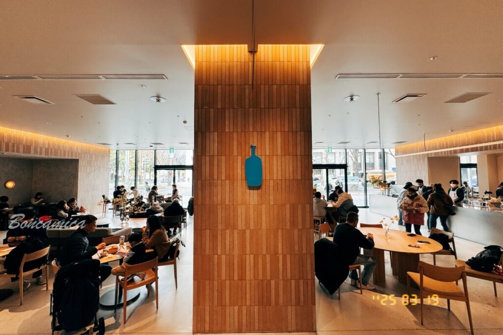Blue Bottle Coffee藍瓶咖啡名古屋榮店