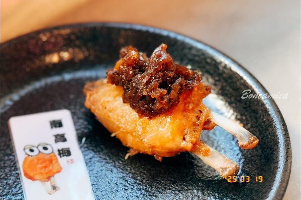 大須商店街手羽先むすめ大須店
