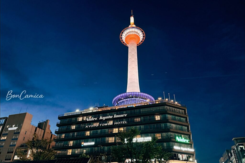 夜晚的京都塔