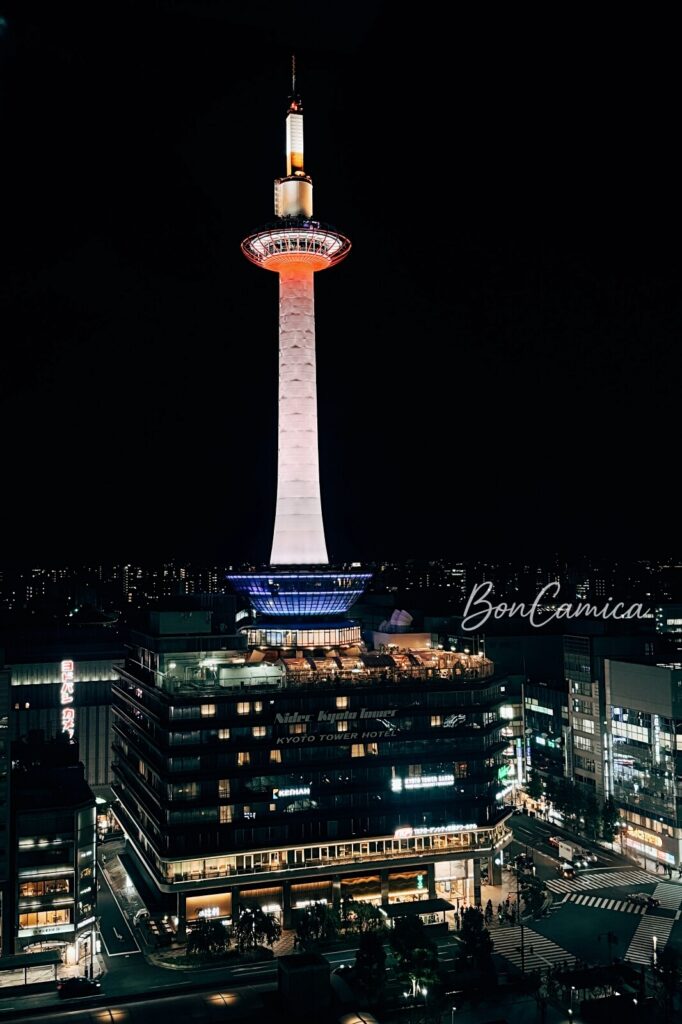 京都車站拍攝京都塔夜景