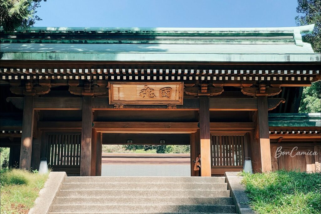 桃園神社拜殿中門