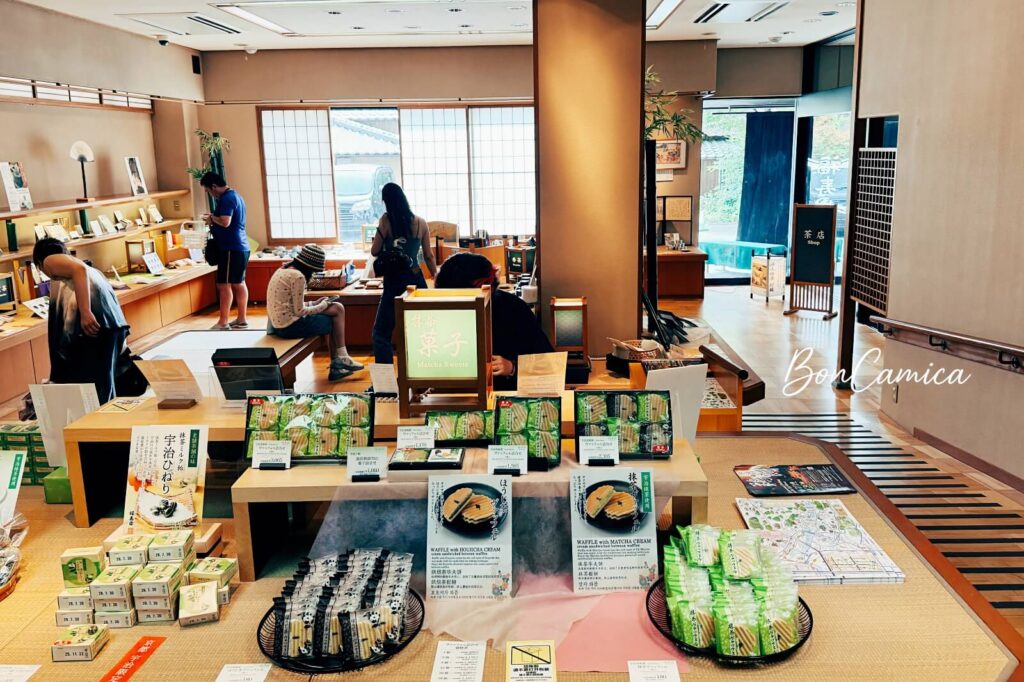 福壽園宇治茶工房的商品販售區